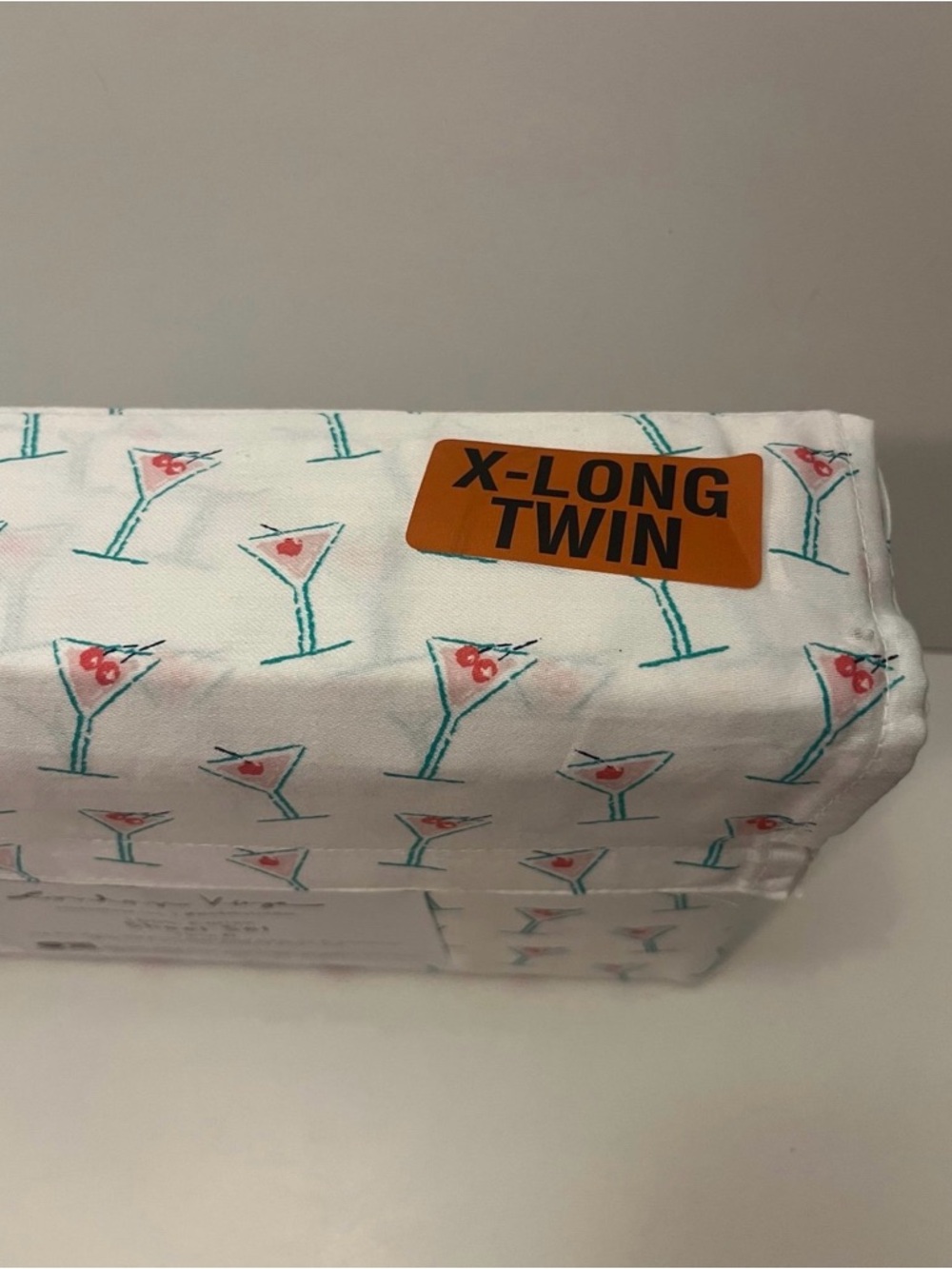 London Kaye Twin XL Size Cotton Sheet Set Martini Glasses Print White Pink Green - Picture 7 of 12